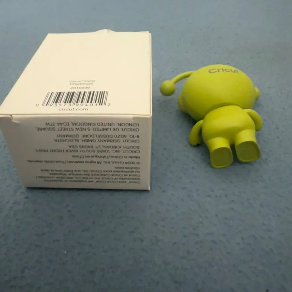 Cricut Cutie Chartreuse Green Collectible Figurine‎ 3